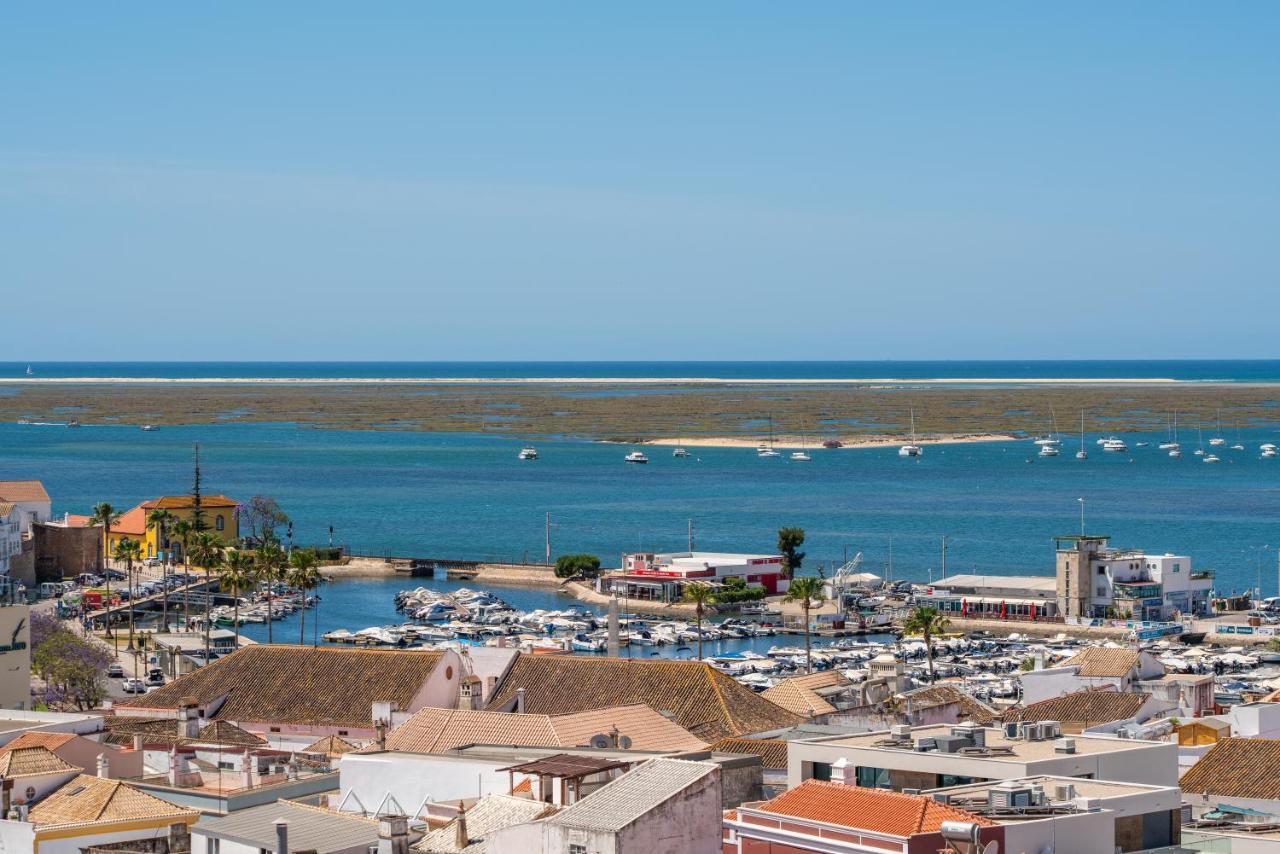 Faro Center Stunning View Apartment Bagian luar foto