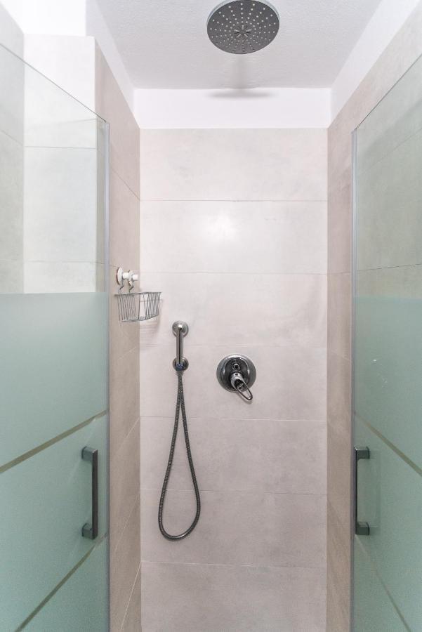 Faro Center Stunning View Apartment Bagian luar foto