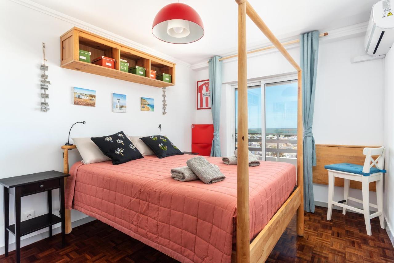Faro Center Stunning View Apartment Bagian luar foto