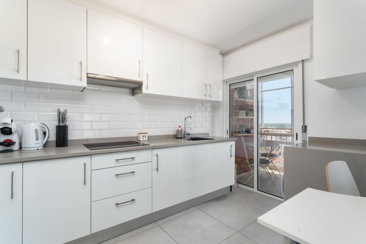 Faro Center Stunning View Apartment Bagian luar foto