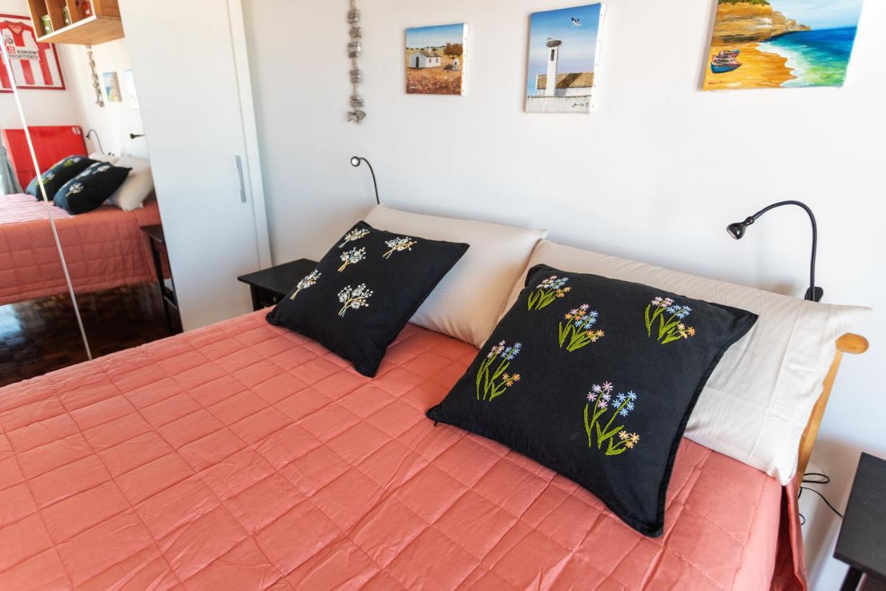 Faro Center Stunning View Apartment Bagian luar foto